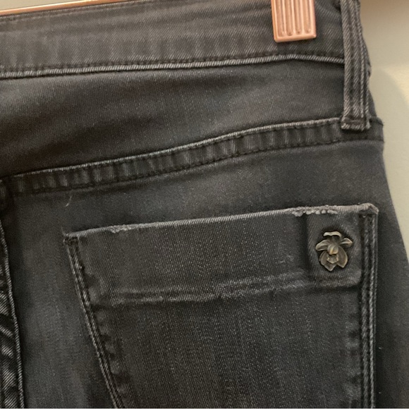 Black Orchid Distressed Black Skinny High waist jeans with ripped knee style . - Picture 5 of 11